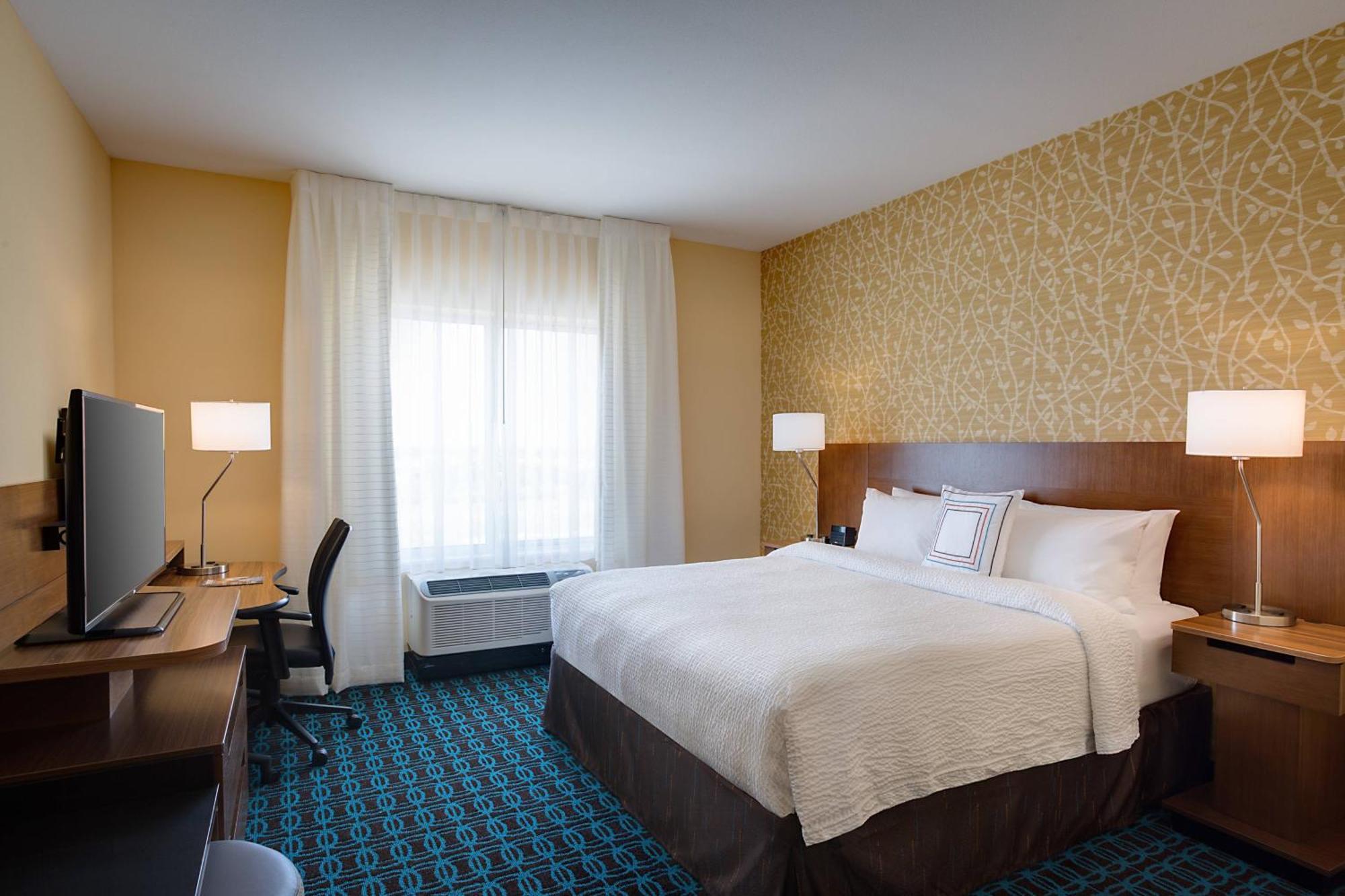 Fairfield Inn & Suites By Marriott Dallas West/I-30 מראה חיצוני תמונה