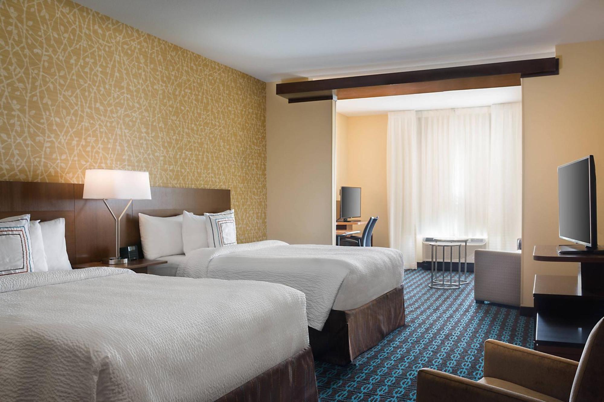 Fairfield Inn & Suites By Marriott Dallas West/I-30 מראה חיצוני תמונה