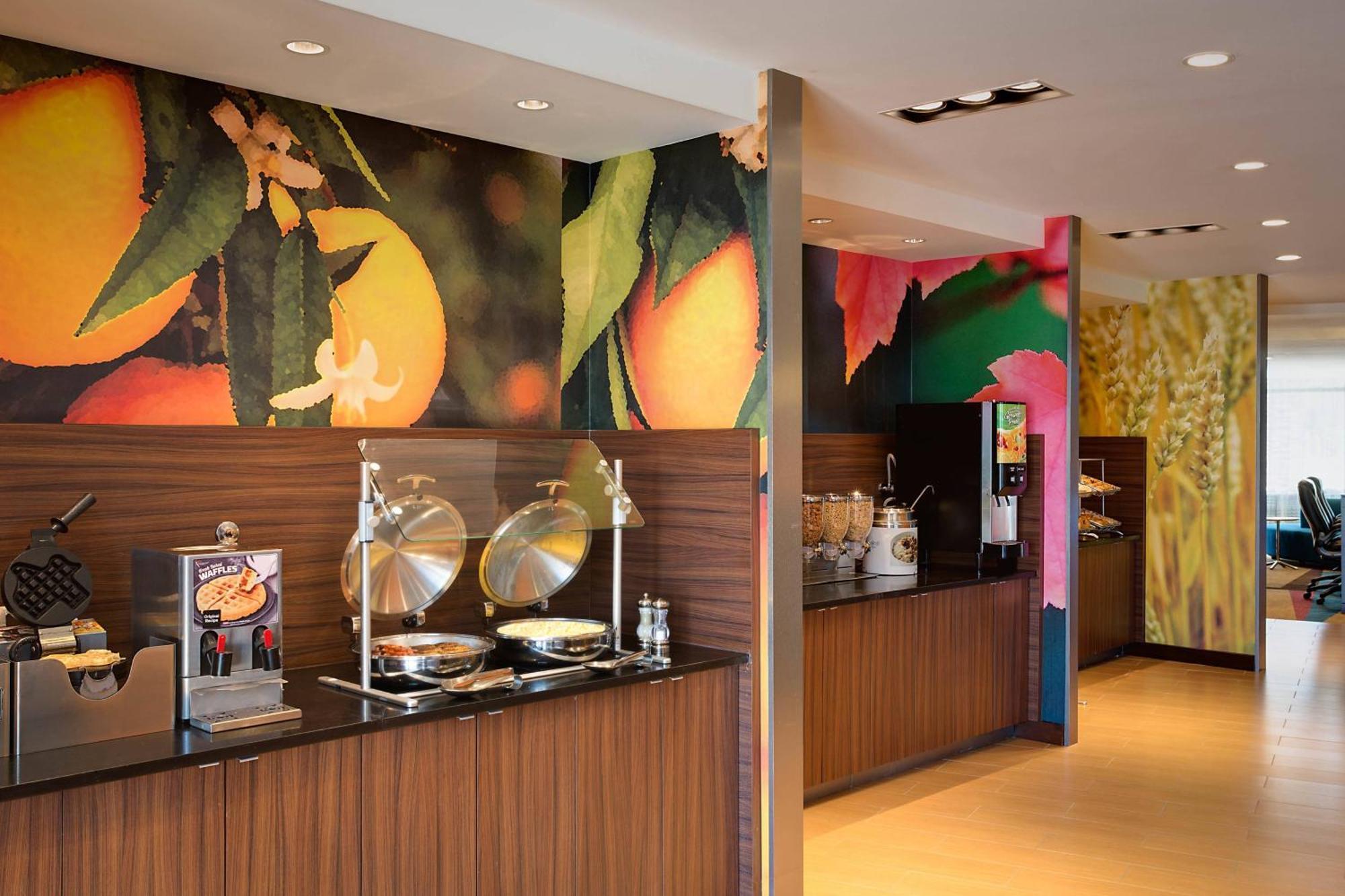 Fairfield Inn & Suites By Marriott Dallas West/I-30 מראה חיצוני תמונה
